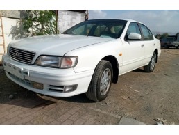 Clean nissan maxima 1999