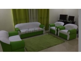 رائك جديدة للبيع خاصة بتكلفة منخفضة 5 exclent sofa set for sale low cost offier new sofa