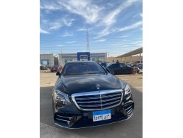 استأجر مرسيدس S450 وانطلق في رحلة لا تُنسى في مصر.