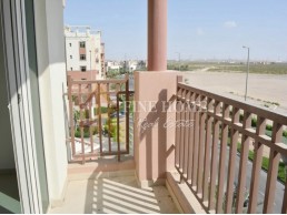 فرصة استثمارية | استوديو ببلكونة I اطلالة مفتوحة  في الغدير