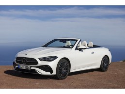 Mercedes S-Class Rental: Unmatched Luxury with Chauffeur in Egypt
