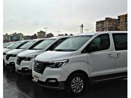  إيجار هيونداي H1 (7 راكب) للرحلات اليومية 