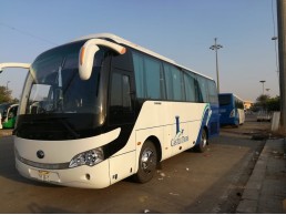 استئجار باص مرسيدس 33 للمدارس والجامعات