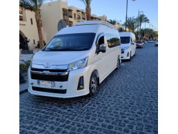 Rent Mercedes Viano Cairo Airport | Mercedes Viano Rental Egypt 